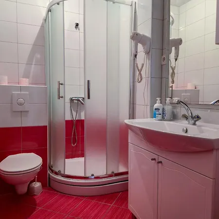 Iko Apartamento *