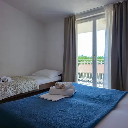 Iko Apartamento *